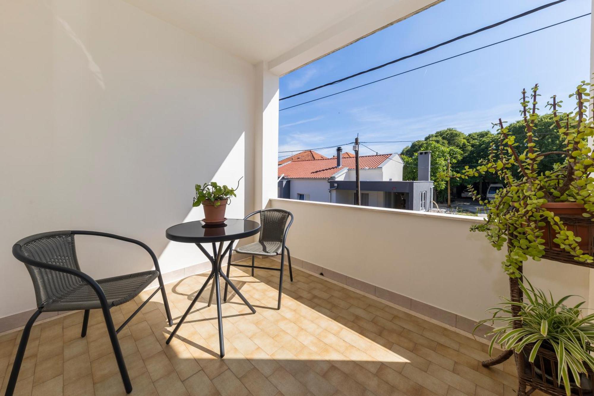 Dalmatina Apartment *